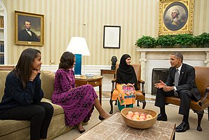 Malala Yousafzai Oval Office 11 Oct 2013.jpg